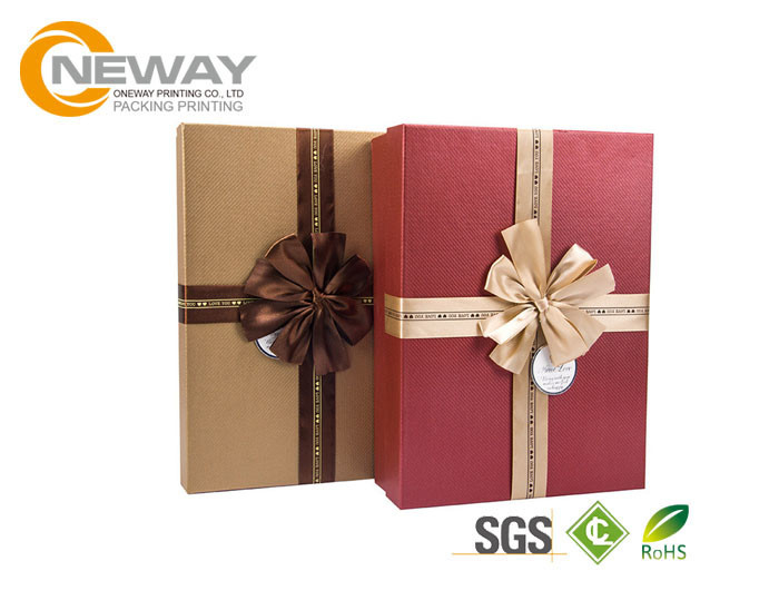 Colorful Elegant Square Rigid Cardboard Packaging Boxes With Beautiful Ribbon